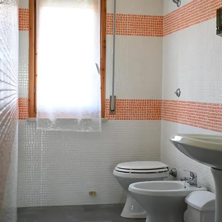 S076 - Sirolo, Bilocale In Centro, Con Terrazzo E Aria Condizionata! Διαμέρισμα