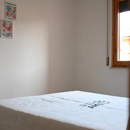 S076 - Sirolo, Bilocale In Centro, Con Terrazzo E Aria Condizionata! Διαμέρισμα