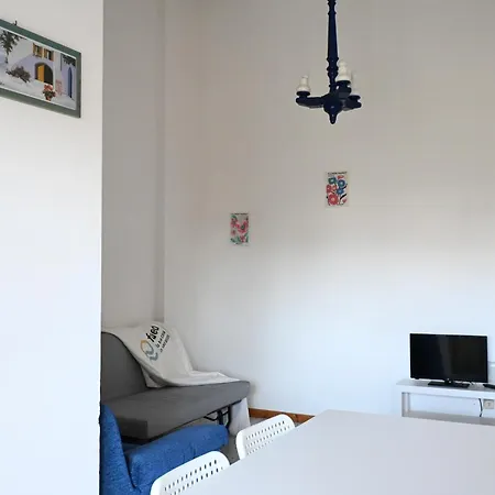 S076 - Sirolo, Bilocale In Centro, Con Terrazzo E Aria Condizionata! *