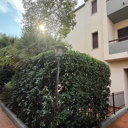 S076 - Sirolo, Bilocale In Centro, Con Terrazzo E Aria Condizionata! * Sirolo