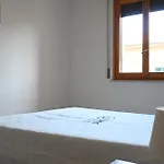S076 - Sirolo, Bilocale In Centro, Con Terrazzo E Aria Condizionata! Διαμέρισμα *