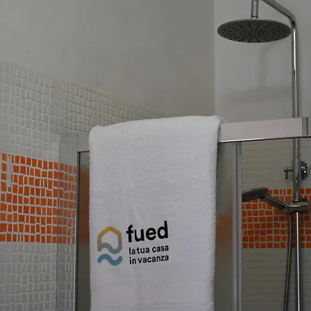 S076 - Sirolo, Bilocale In Centro, Con Terrazzo E Aria Condizionata! * Сироло