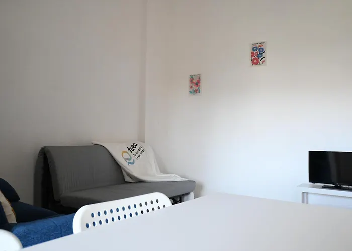 S076 - Sirolo, Bilocale In Centro, Con Terrazzo E Aria Condizionata! Appartamento Sirolo