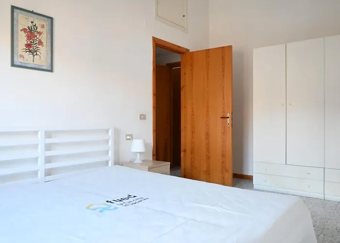 S076 - Sirolo, Bilocale In Centro, Con Terrazzo E Aria Condizionata! Appartamento *